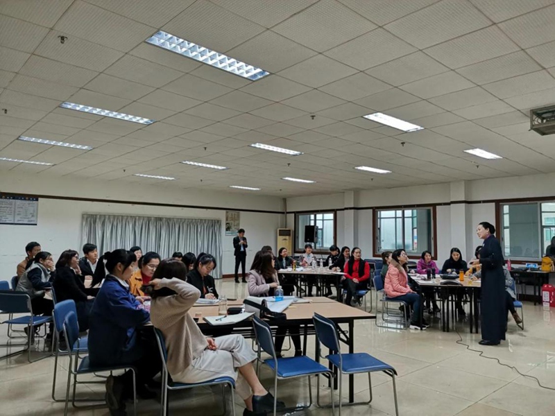 3月8日《女性?xún)?yōu)雅形象管理》培訓(xùn)講座